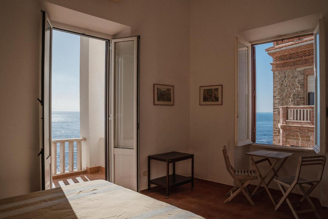 Be Your Home - Appartamento 4 Camere Sul Mare Scesa Al Mare Privata Santa Marinella Exterior photo